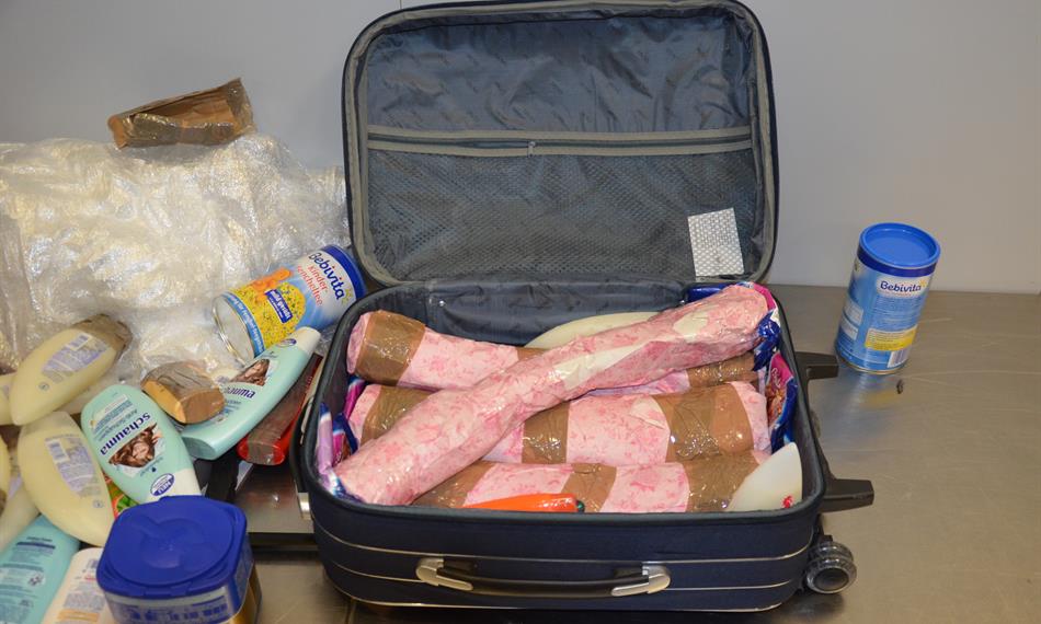 2014-2-24-12218. foto-sloní kly.jpg